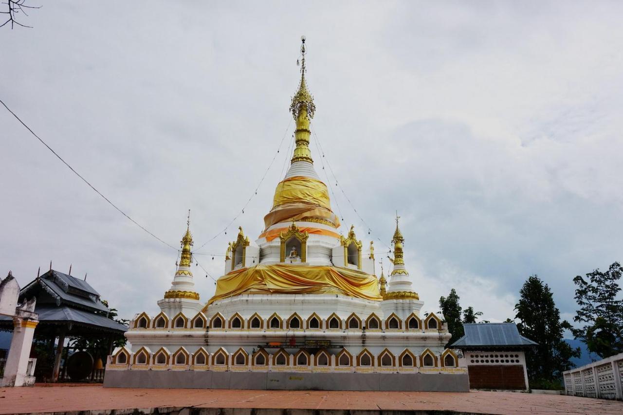 Oyo 359 Golden Nakara Place Chiang Saen Buitenkant foto