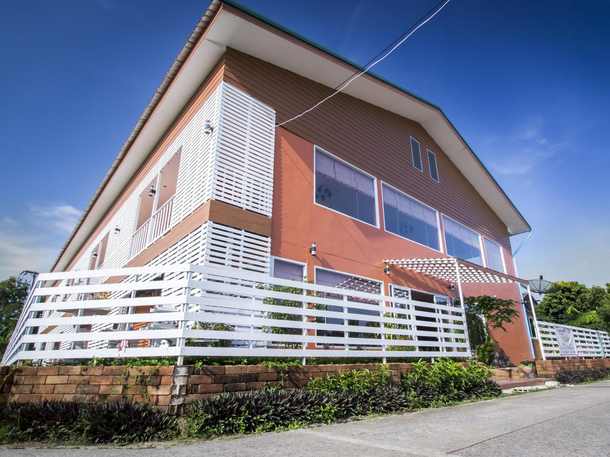 Oyo 359 Golden Nakara Place Chiang Saen Buitenkant foto