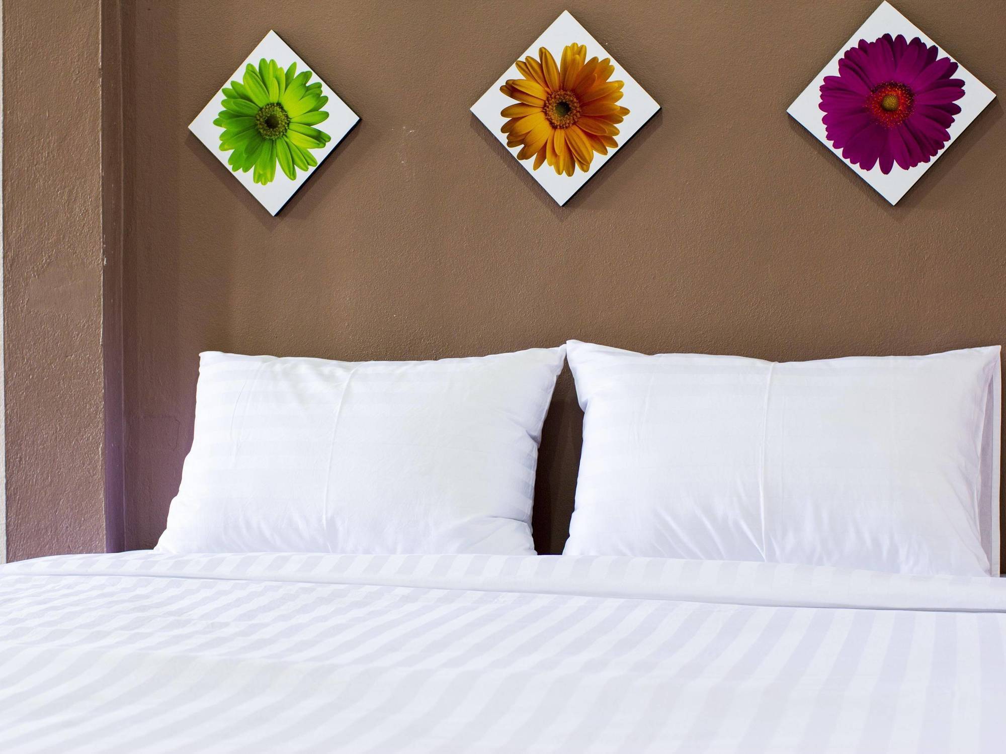 Oyo 359 Golden Nakara Place Chiang Saen Buitenkant foto